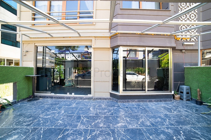 На продажу выставлено здание в микрорайоне  Чаглаян - Анталия 