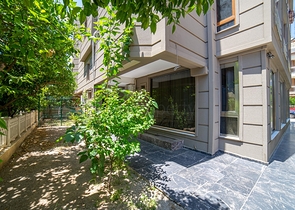 На продажу выставлено здание в микрорайоне  Чаглаян - Анталия 