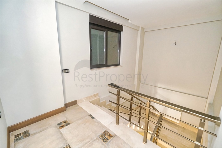 Уютная вилла планировки 4+1 в районе Кемер - Анталия 