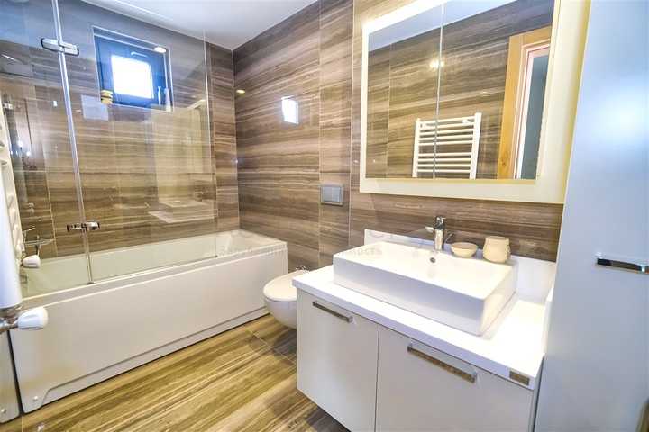 Уютная вилла планировки 4+1 в районе Кемер - Анталия 