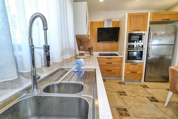 Уютная вилла планировки 4+1 в районе Кемер - Анталия 