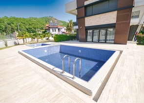 Уютная вилла планировки 4+1 в районе Кемер - Анталия 