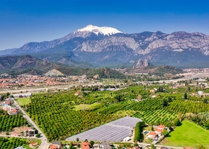 Уютная вилла планировки 4+1 в районе Кемер - Анталия 