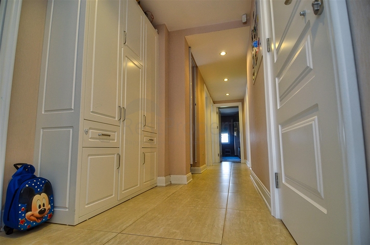 Квартира планировки 5+2 в районе Дошемеалты - Анталия 