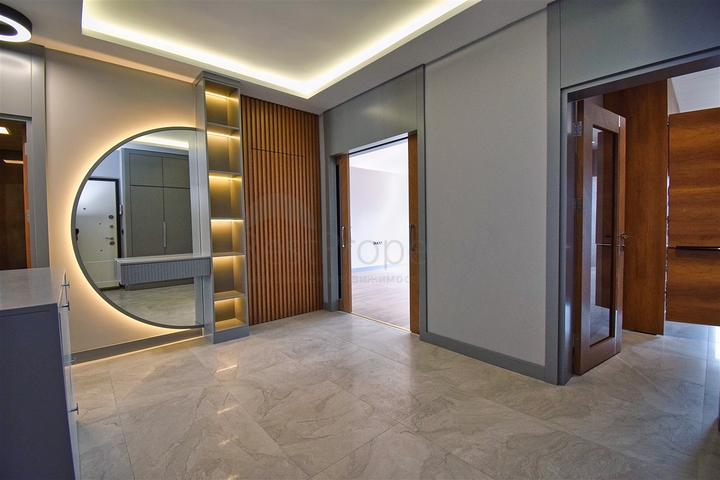 Квартира планировки 3+1 в микрорайоне Мельтем - Анталия 