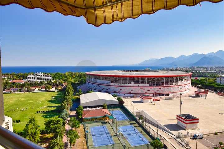 Квартира планировки 3+1 в микрорайоне Мельтем - Анталия 