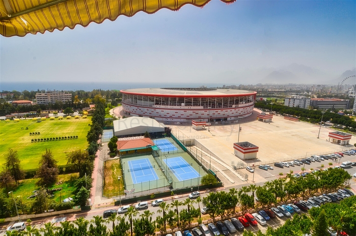 Квартира планировки 3+1 в микрорайоне Мельтем - Анталия 