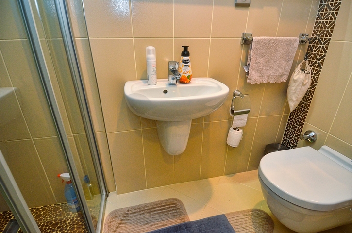 Квартира планировки 3+1 в микрорайоне Мельтем - Анталия 