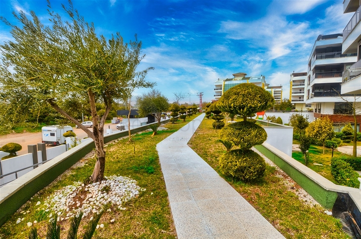 Квартира планировки 3+1 в микрорайоне Унджаллы - Анталия 