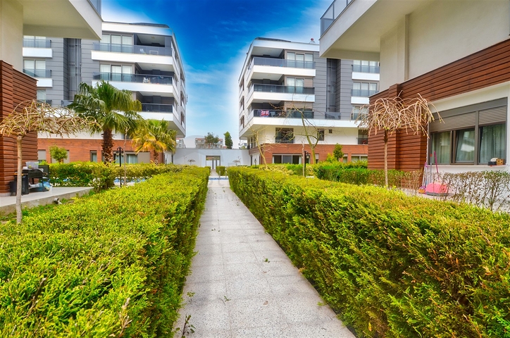 Квартира планировки 3+1 в микрорайоне Унджаллы - Анталия 