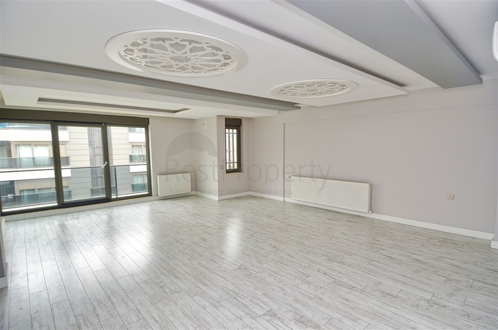 Квартира планировки 3+1 в микрорайоне Унджаллы - Анталия 