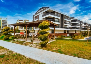 Квартира планировки 3+1 в микрорайоне Унджаллы - Анталия 