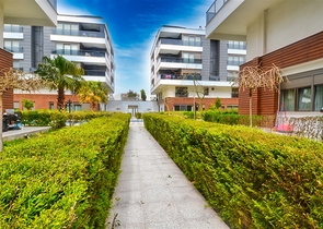 Квартира планировки 3+1 в микрорайоне Унджаллы - Анталия 