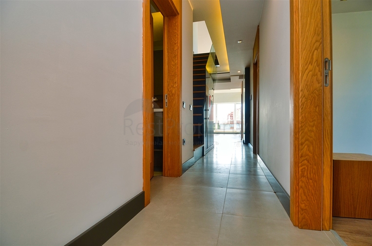 Квартира планировки 4+1 в микрорайоне Улуч - Анталия 