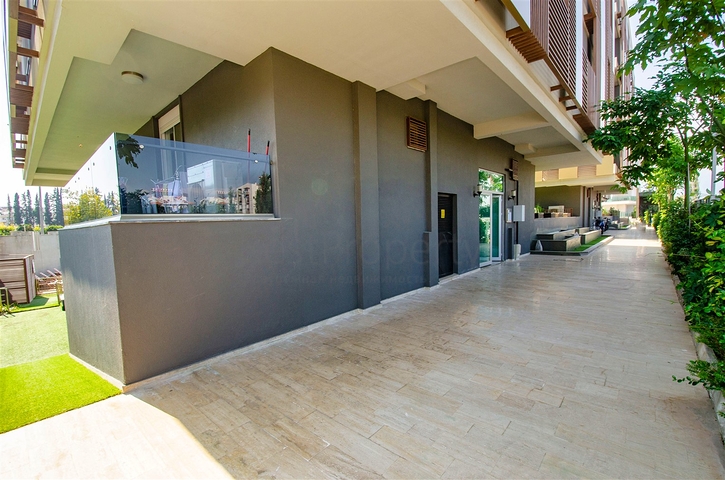 Квартира планировки 4+1 в микрорайоне Улуч - Анталия 