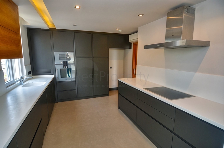 Квартира планировки 4+1 в микрорайоне Улуч - Анталия 