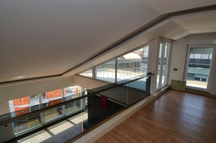 Квартира планировки 4+1 в микрорайоне Улуч - Анталия 