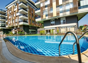 Квартира планировки 4+1 в микрорайоне Улуч - Анталия 