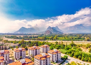 Квартира планировки 4+1 в микрорайоне Улуч - Анталия 