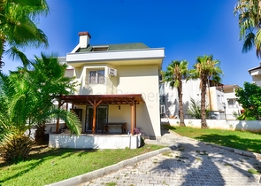 Вилла планировки 5+1 в районе Белек - Анталия 