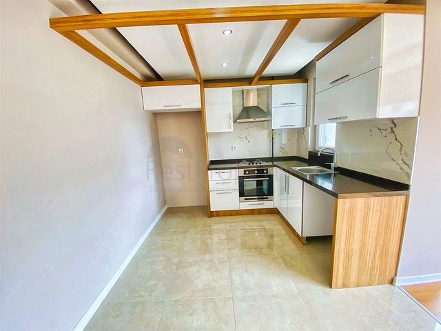 Квартира с придомовым бассейном планировки 2+1 в микрорайоне Хурма - Анталия 