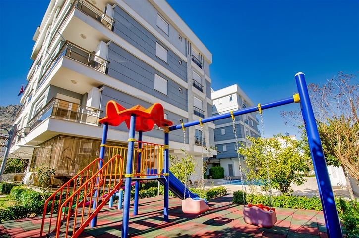 Квартира с придомовым бассейном планировки 2+1 в микрорайоне Хурма - Анталия 