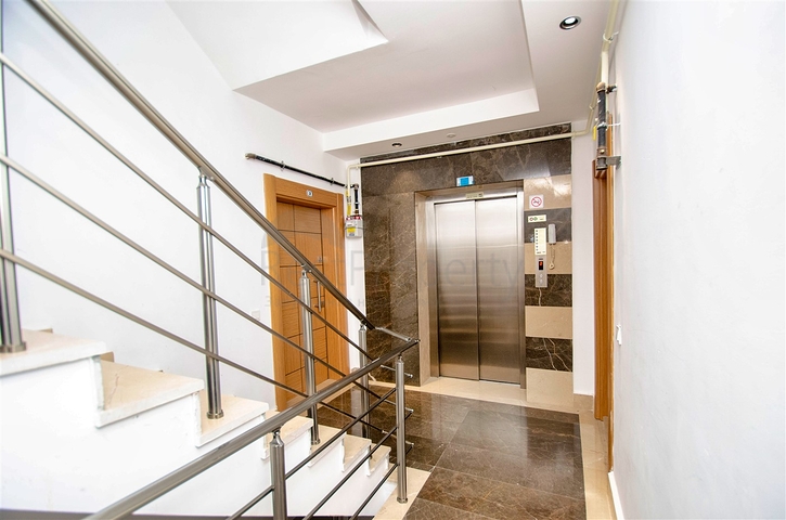 Квартира с придомовым бассейном планировки 2+1 в микрорайоне Хурма - Анталия 