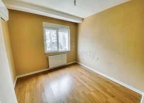 Квартира с придомовым бассейном планировки 2+1 в микрорайоне Хурма - Анталия 