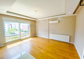 Квартира с придомовым бассейном планировки 2+1 в микрорайоне Хурма - Анталия 