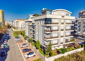 Квартира с придомовым бассейном планировки 2+1 в микрорайоне Хурма - Анталия 