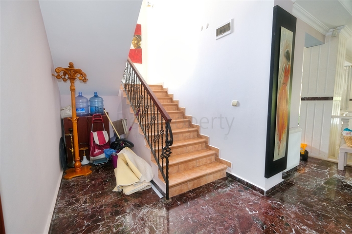 Вилла планировки 4+2 в районе Кемер - Анталия 