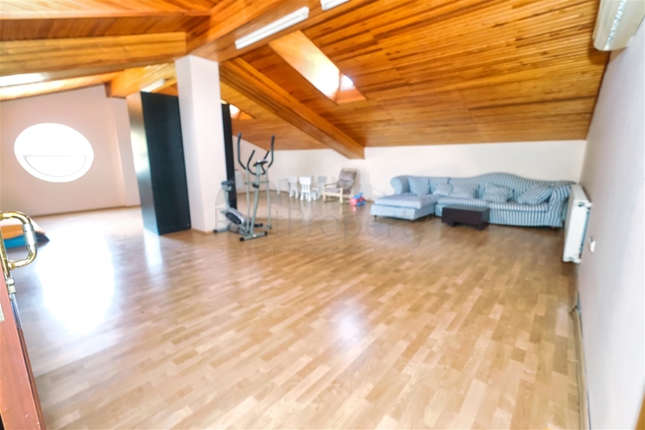 Вилла планировки 4+2 в районе Кемер - Анталия 