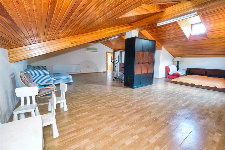 Вилла планировки 4+2 в районе Кемер - Анталия 