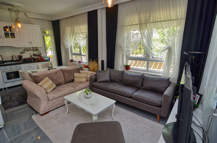 Квартира планировки 2+1 в микрорайоне Моллаюсуф - Анталия