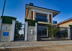 Виллы планировки 4+1 в районе Дошемеалты - Анталия