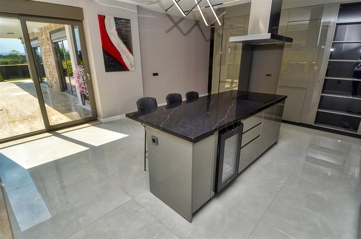 Новая элитная вилла планировки 5+1 в районе Дошемеалты - Анталия