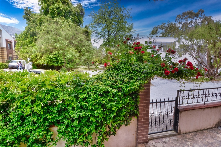 Вилла планировки 5+1 в районе Кемер - Анталия 