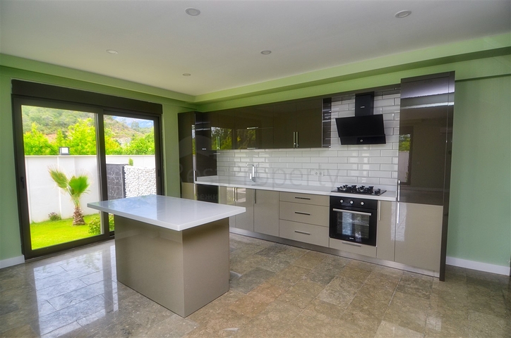 Виллы планировки 3+1 в районе Кемер - Анталия  Виллы планировки 3+1 в районе Кемер - Анталия