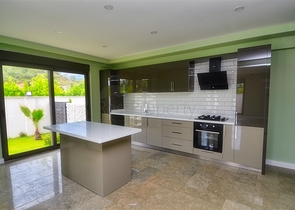 Виллы планировки 3+1 в районе Кемер - Анталия  Виллы планировки 3+1 в районе Кемер - Анталия