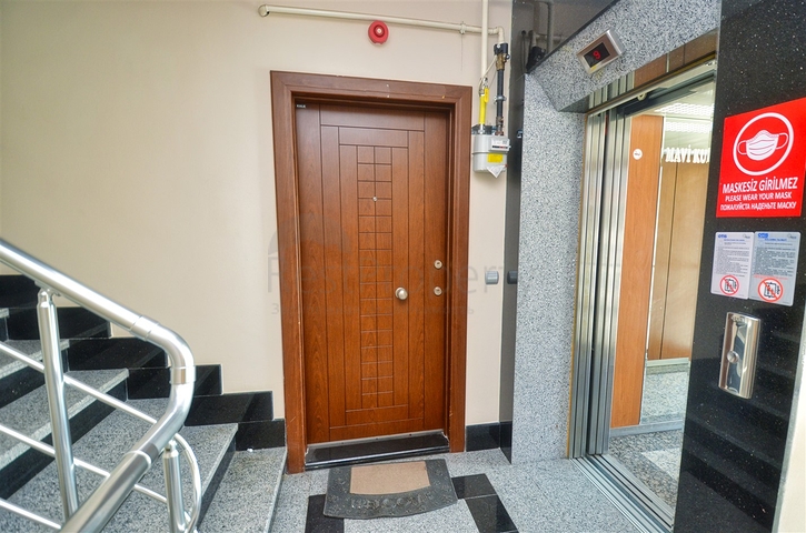 Квартира планировки 4+2 на первой береговой линии микрорайона Лиман - Анталия