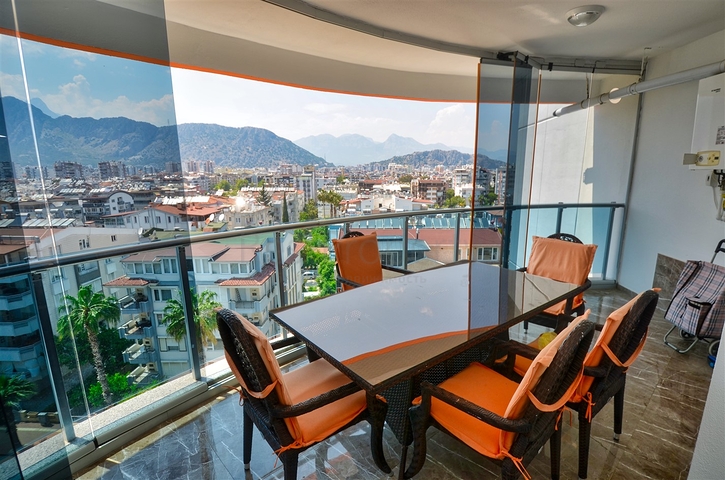 Квартира планировки 4+2 на первой береговой линии микрорайона Лиман - Анталия