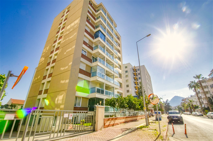 Квартира планировки 4+2 на первой береговой линии микрорайона Лиман - Анталия