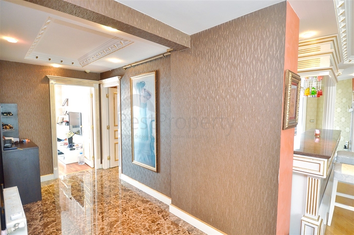 Квартира планировки 4+2 на первой береговой линии микрорайона Лиман - Анталия