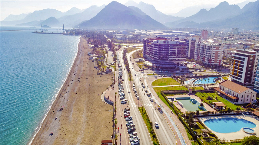 Квартира планировки 4+2 на первой береговой линии микрорайона Лиман - Анталия