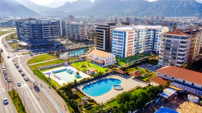 Квартира планировки 4+2 на первой береговой линии микрорайона Лиман - Анталия