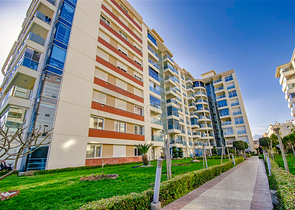 Квартира планировки 4+2 на первой береговой линии микрорайона Лиман - Анталия