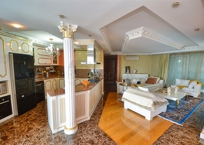 Квартира планировки 4+2 на первой береговой линии микрорайона Лиман - Анталия