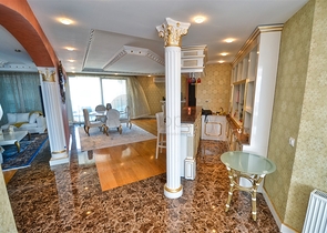 Квартира планировки 4+2 на первой береговой линии микрорайона Лиман - Анталия