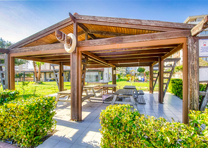 Квартира планировки 4+2 на первой береговой линии микрорайона Лиман - Анталия