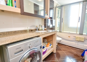 Квартира планировки 4+2 на первой береговой линии микрорайона Лиман - Анталия